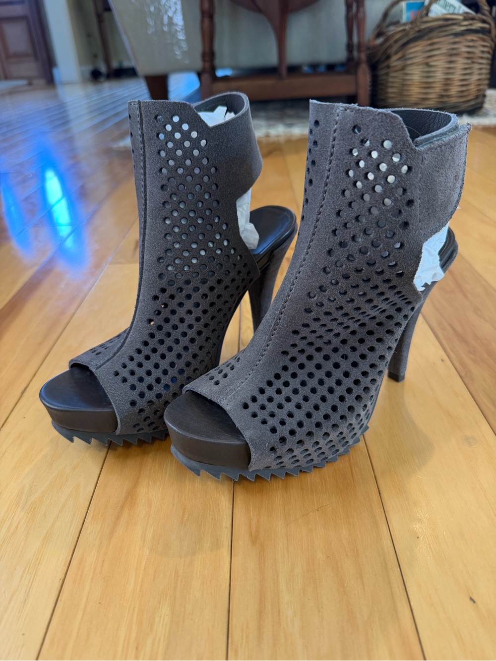 Pedro Garcia Gray Perforated Suede Peep Toe Platform Booties NWOT